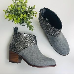 TOMS Leila Bootie Grey Wool Felt Shine Boot 6 NWOT